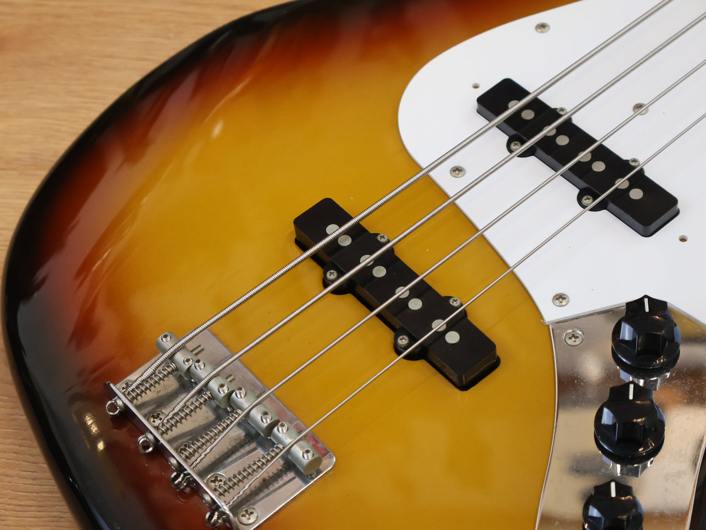 1993 Fender Japan JB-STD Jazz Bass Standard (Sunburst)