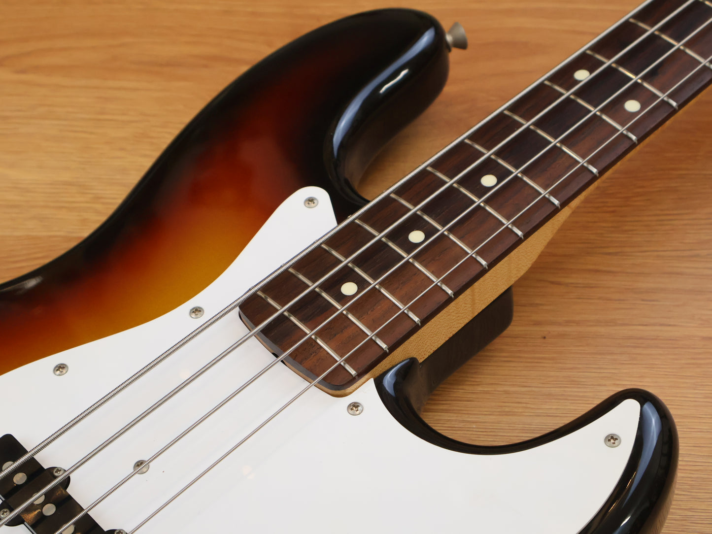 1993 Fender Japan JB-STD Jazz Bass Standard (Sunburst)