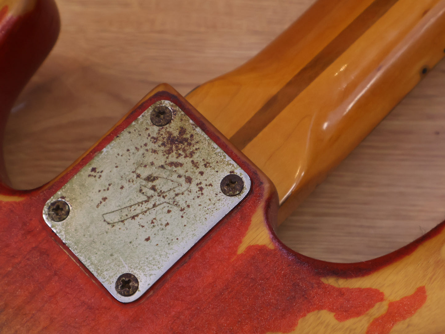 1982 Fender USA Precision Bass (Sienna Sunburst)