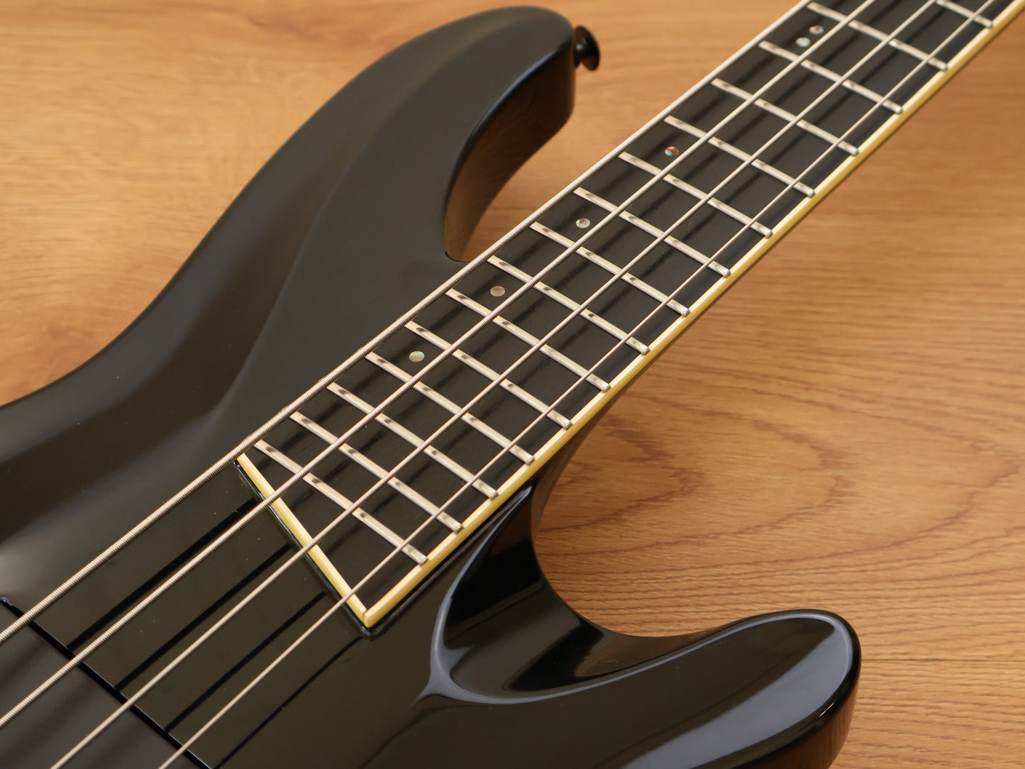 1987 ESP Japan Horizon-II Neckthrough Bass (Gloss Black)