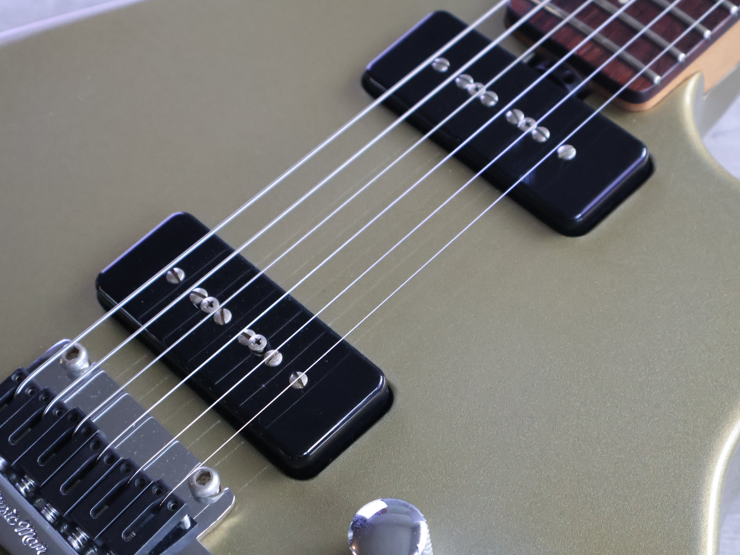 2004 Ernie Ball Music Man MM-90 Axis Sport w/P90's (Egyptian Smoke)