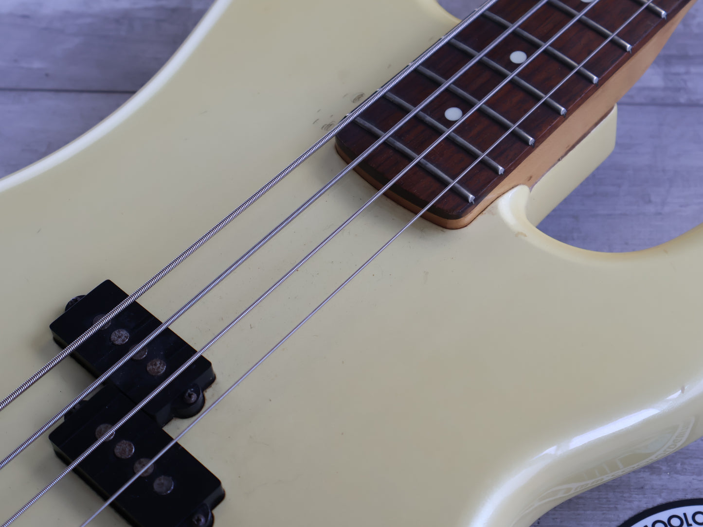 1987 Fender Japan "Jazz Bass Special" Duff McKagen Bass (Aged White)