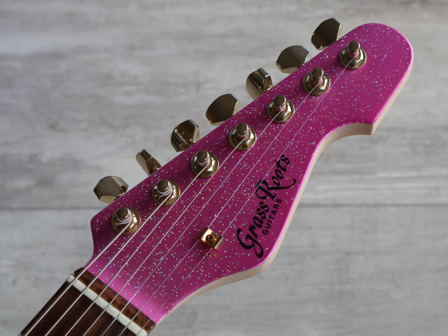 Grassroots (by ESP) G-SN7-68TO Omura Mini 7-String (Twinkle Pink)