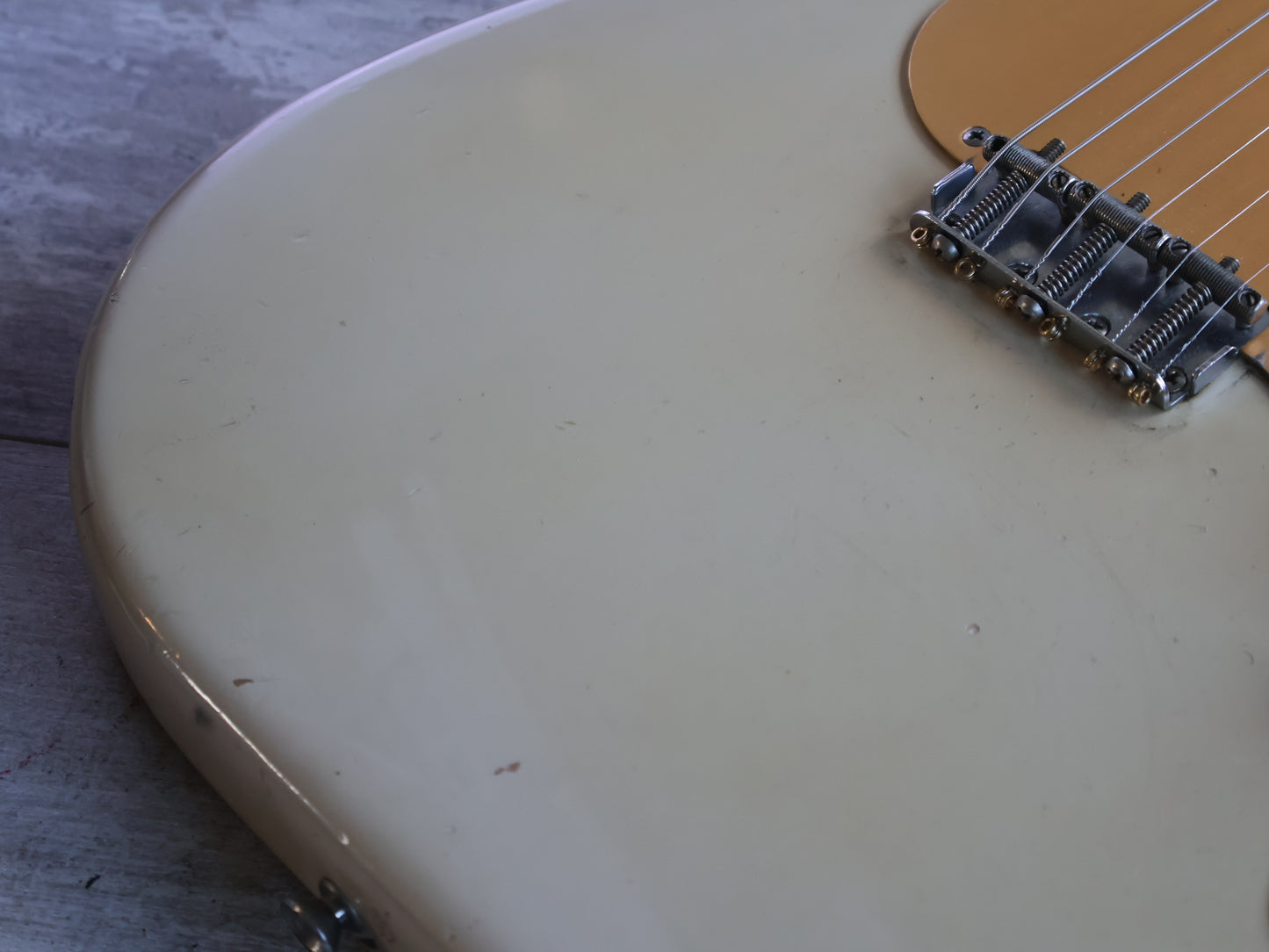 1959 Fender USA Musicmaster (Desert Sand & Anodized Gold)