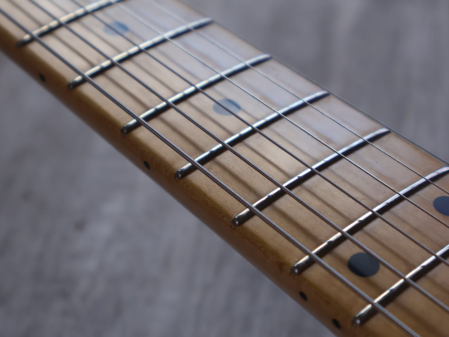 1959 Fender USA Musicmaster (Desert Sand & Anodized Gold)