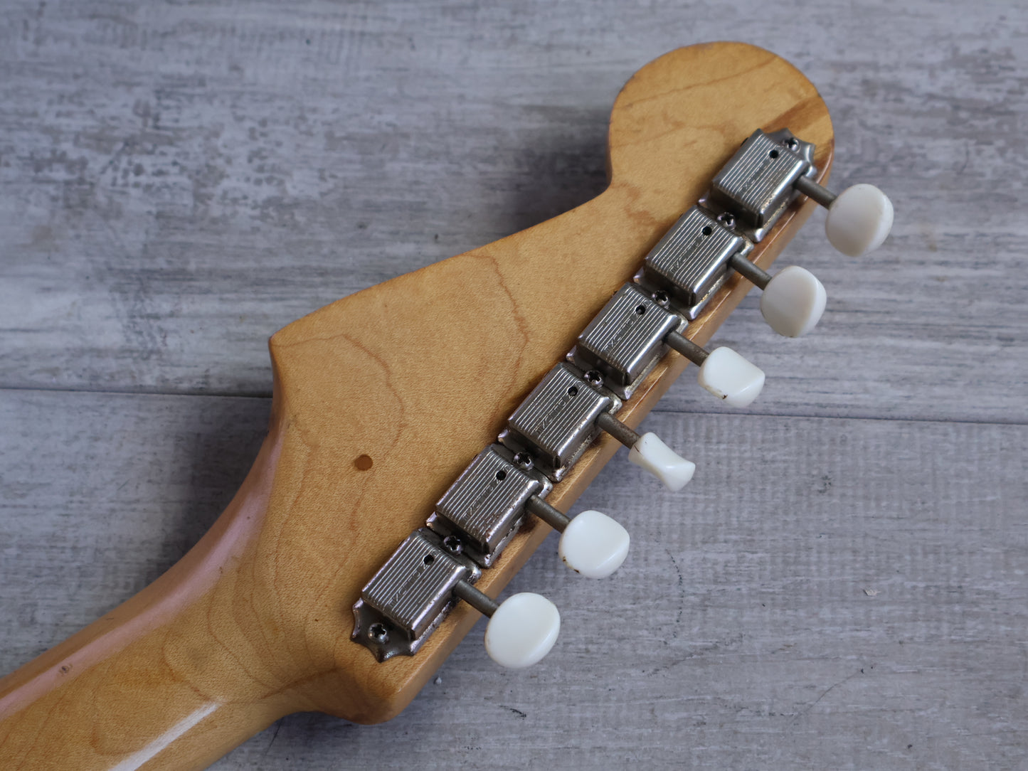 1959 Fender USA Musicmaster (Desert Sand & Anodized Gold)