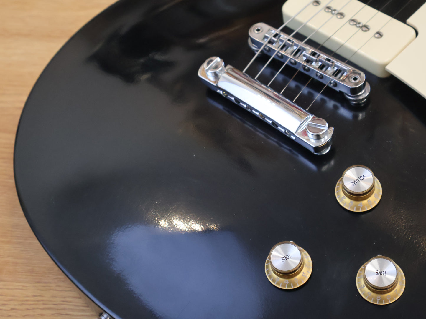 2016 Gibson Les Paul 60s Tribute w/P90's (Black)