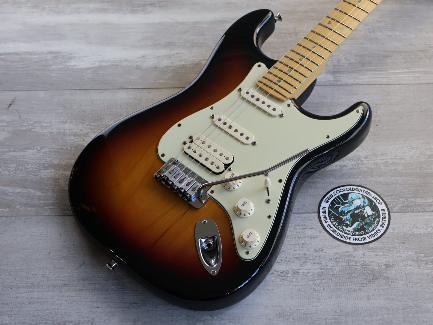 2004 Fender USA American Deluxe HSS Stratocaster (Sunburst)