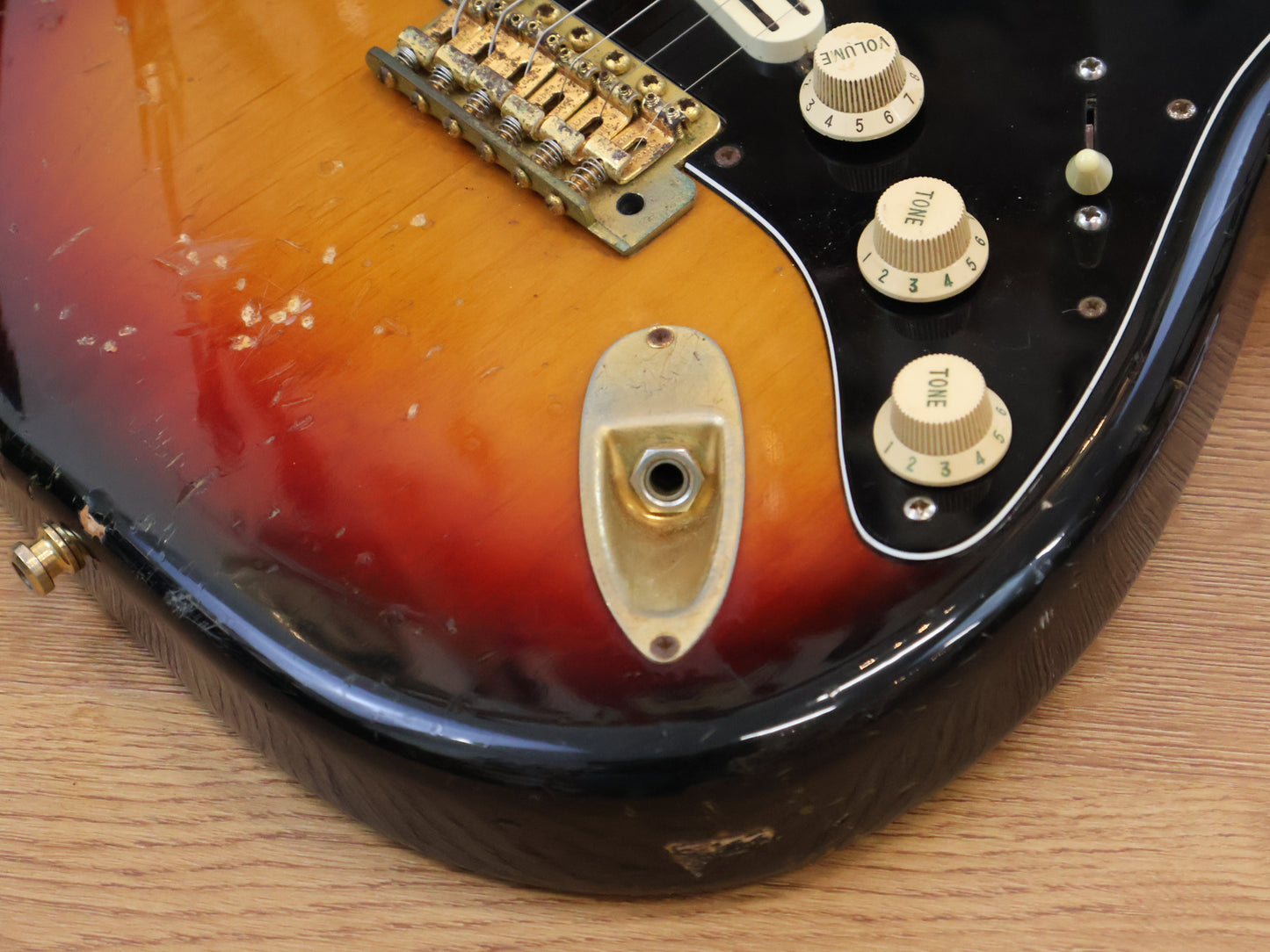 1993 Fender Japan ST62G-65 Custom Edition '62 Reissue Stratocaster (Sunburst)