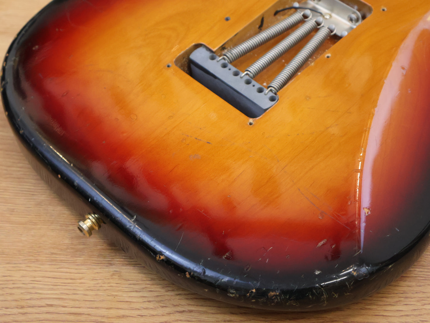 1993 Fender Japan ST62G-65 Custom Edition '62 Reissue Stratocaster (Sunburst)