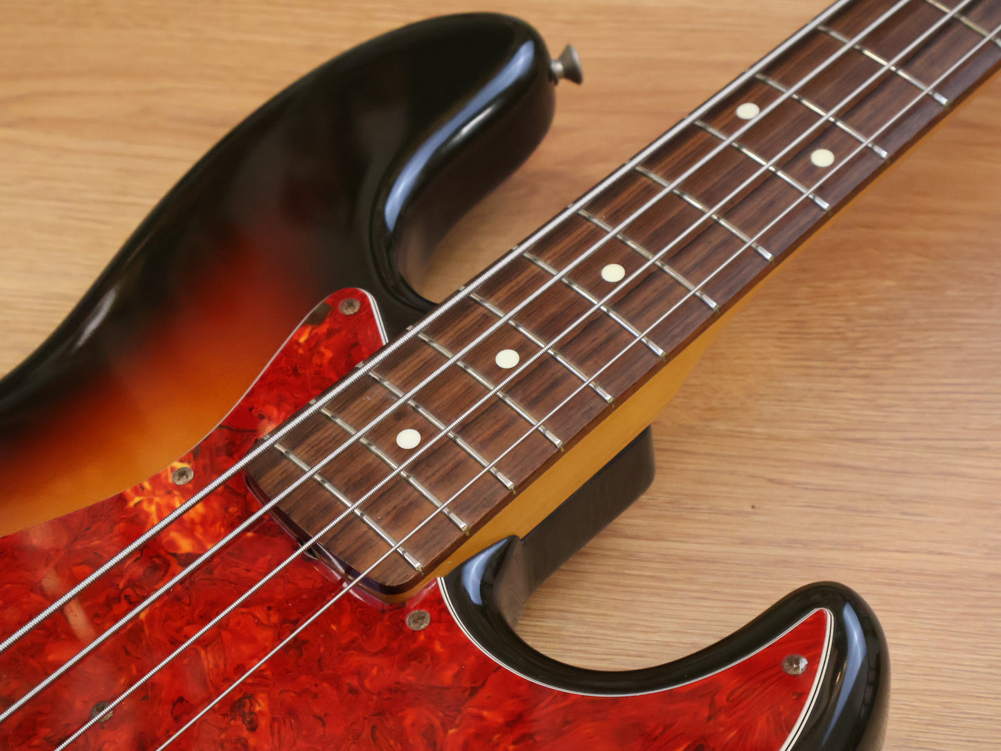 1994 Fender Japan JB62 '62 Reissue Jazz Bass (Sunburst)