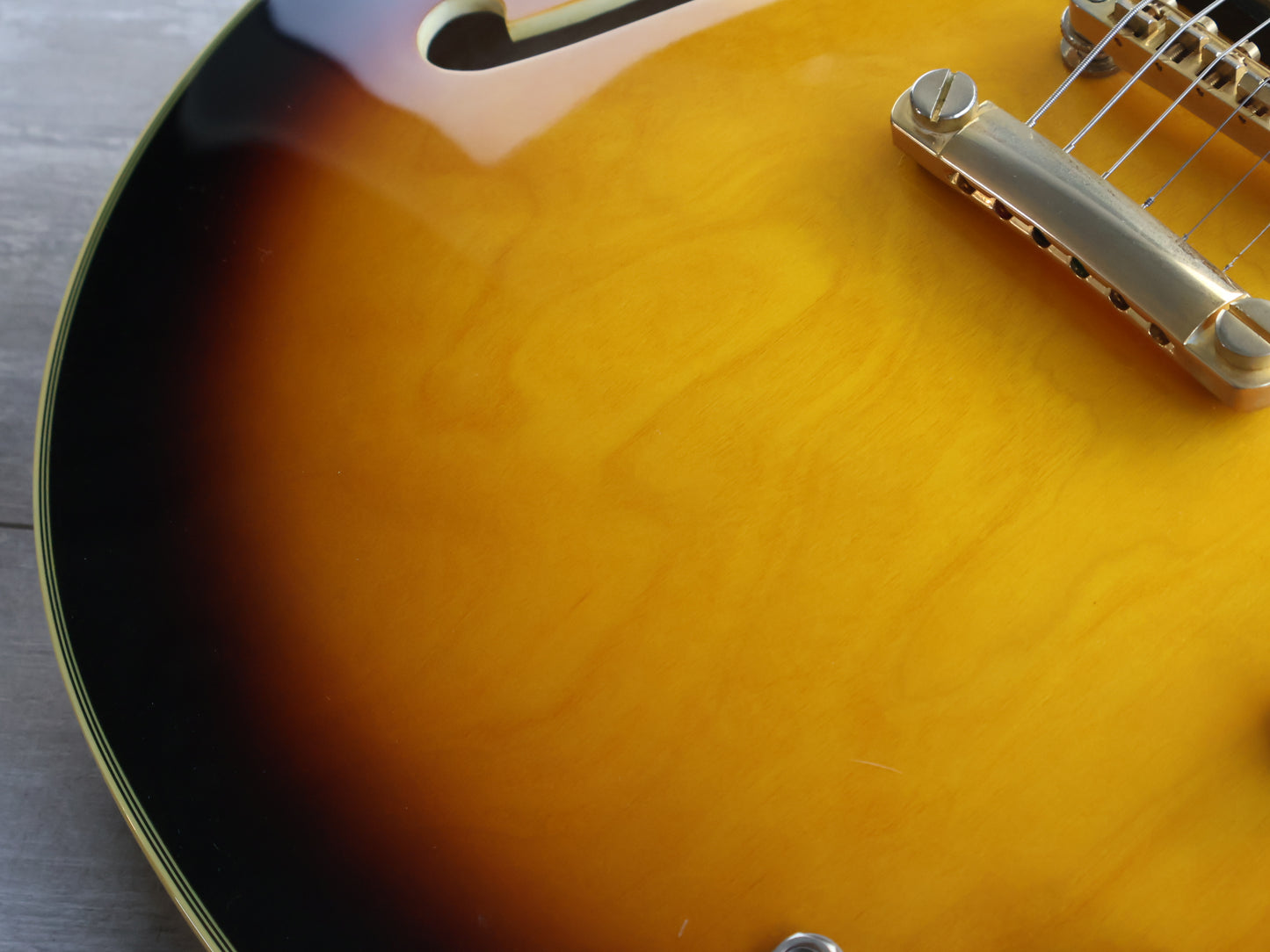 2016 Epiphone Sheraton-II PRO Semi-Hollowbody Electric Guitar (Vintage Sunburst)