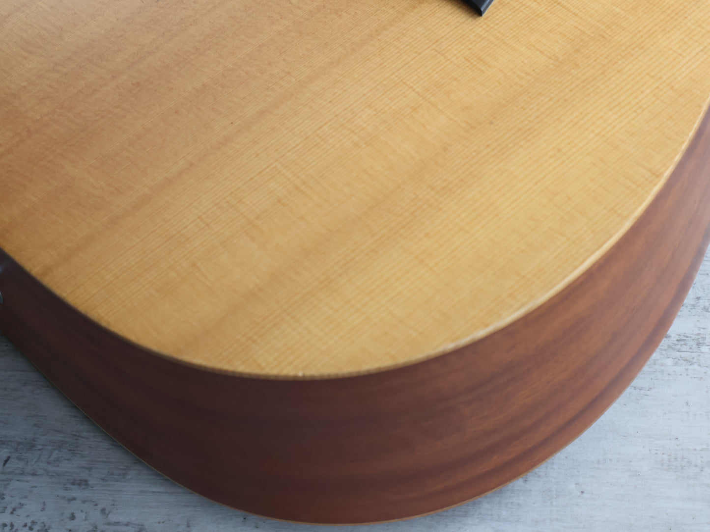Taylor Academy 10e Dreadnought Acoustic Electric Guitar (Natural