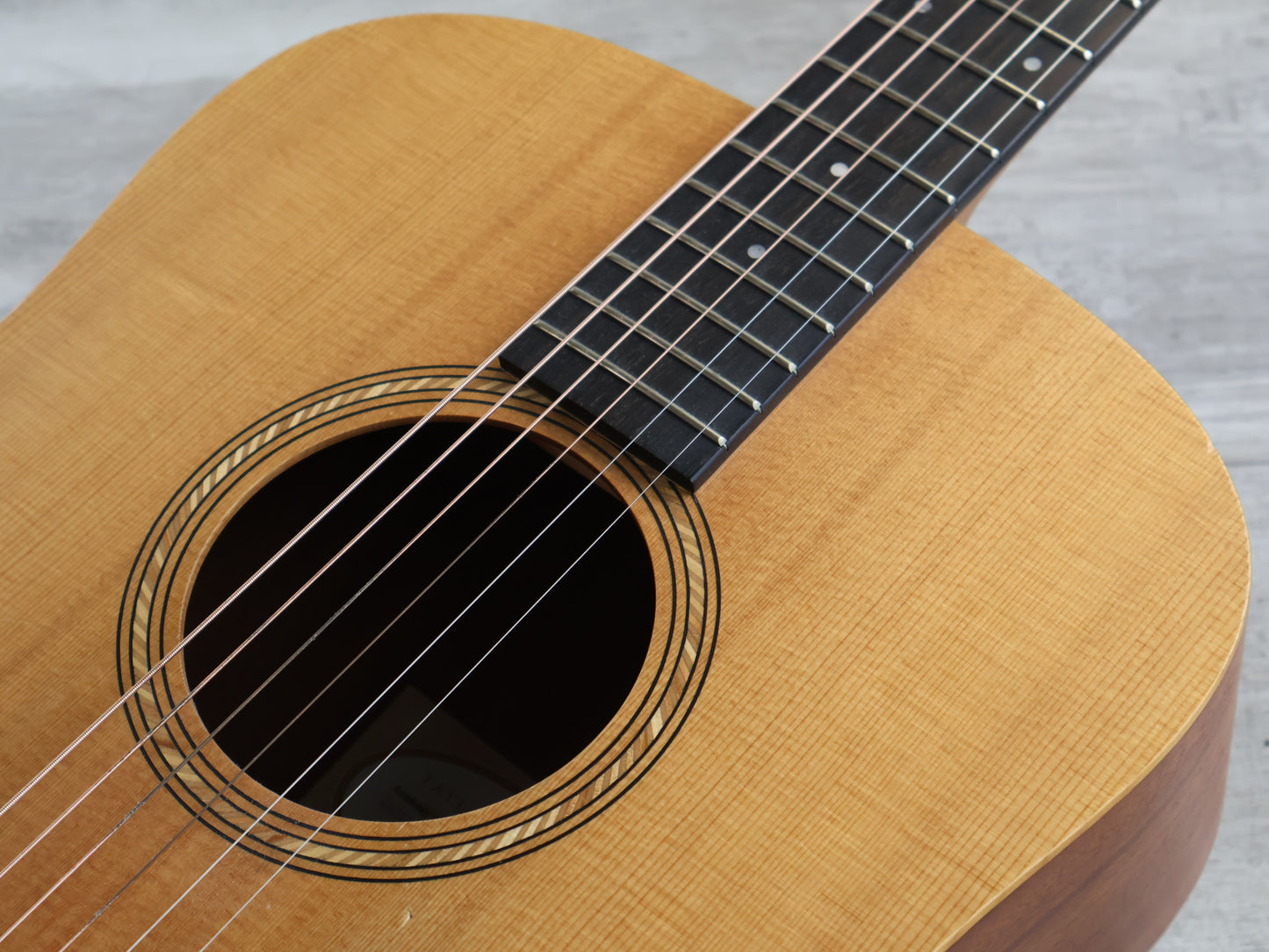 Taylor Academy 10e Dreadnought Acoustic Electric Guitar (Natural