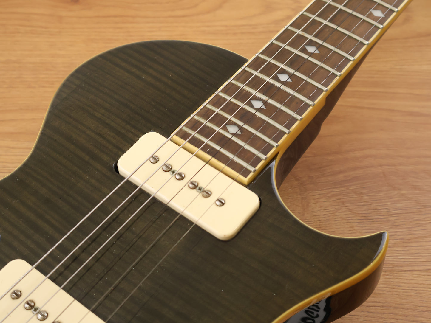 2015 Epiphone Blueshawk Deluxe (Transparent Black)