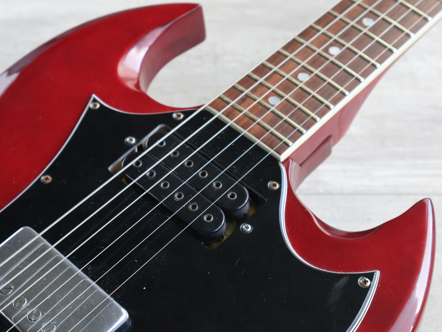 1972 Tempo Japan SG Double Cutaway (Red)