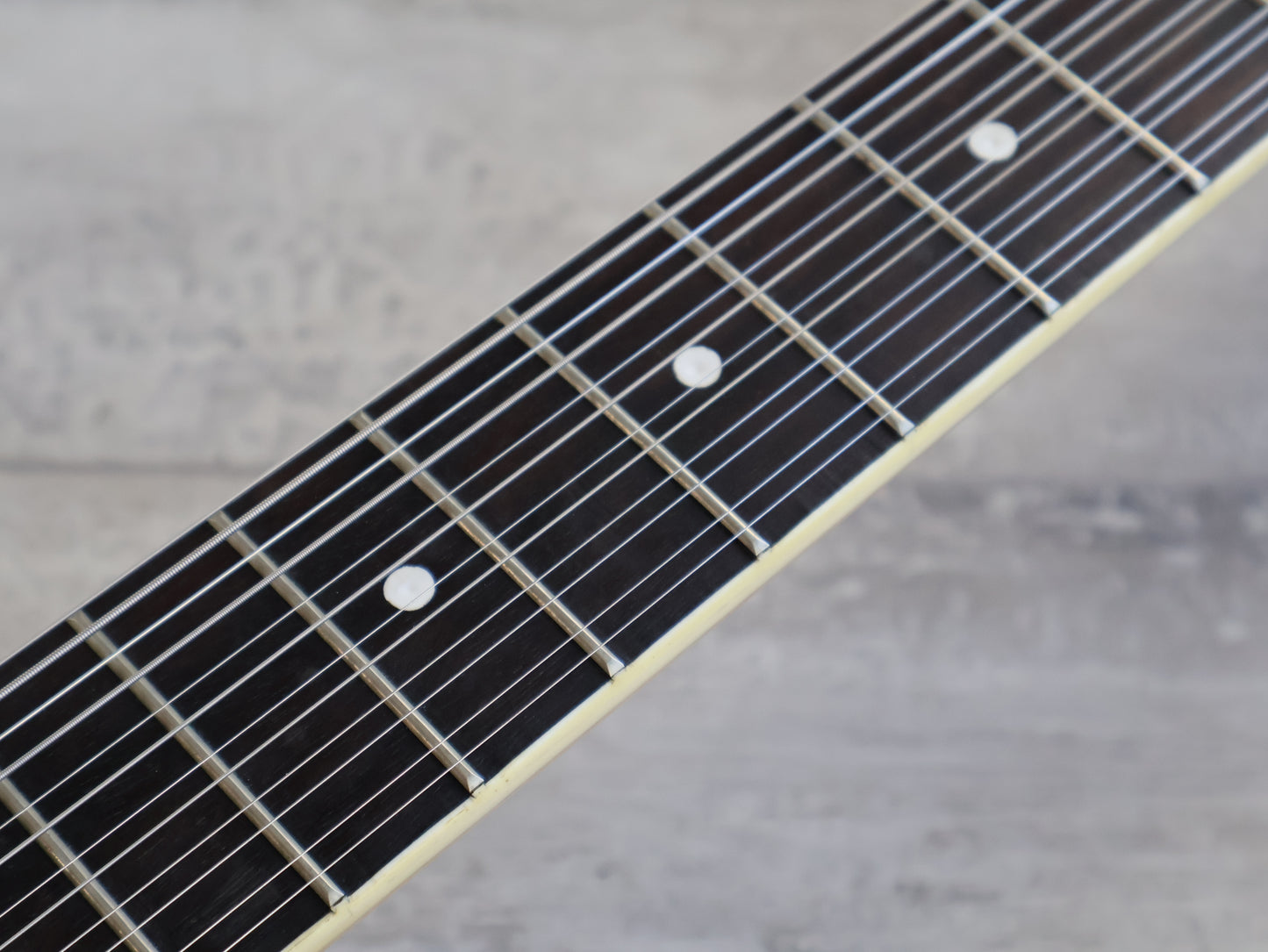 Yamato Double Neck 6/12 (EDS-1275) SG (White)