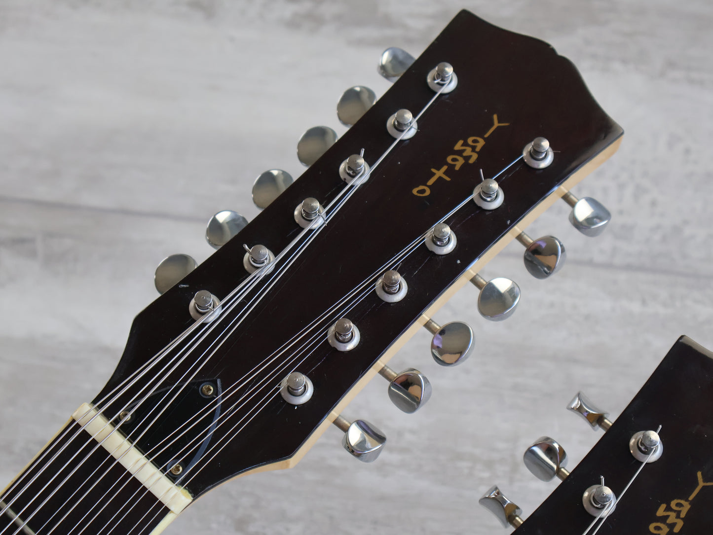 Yamato Double Neck 6/12 (EDS-1275) SG (White)