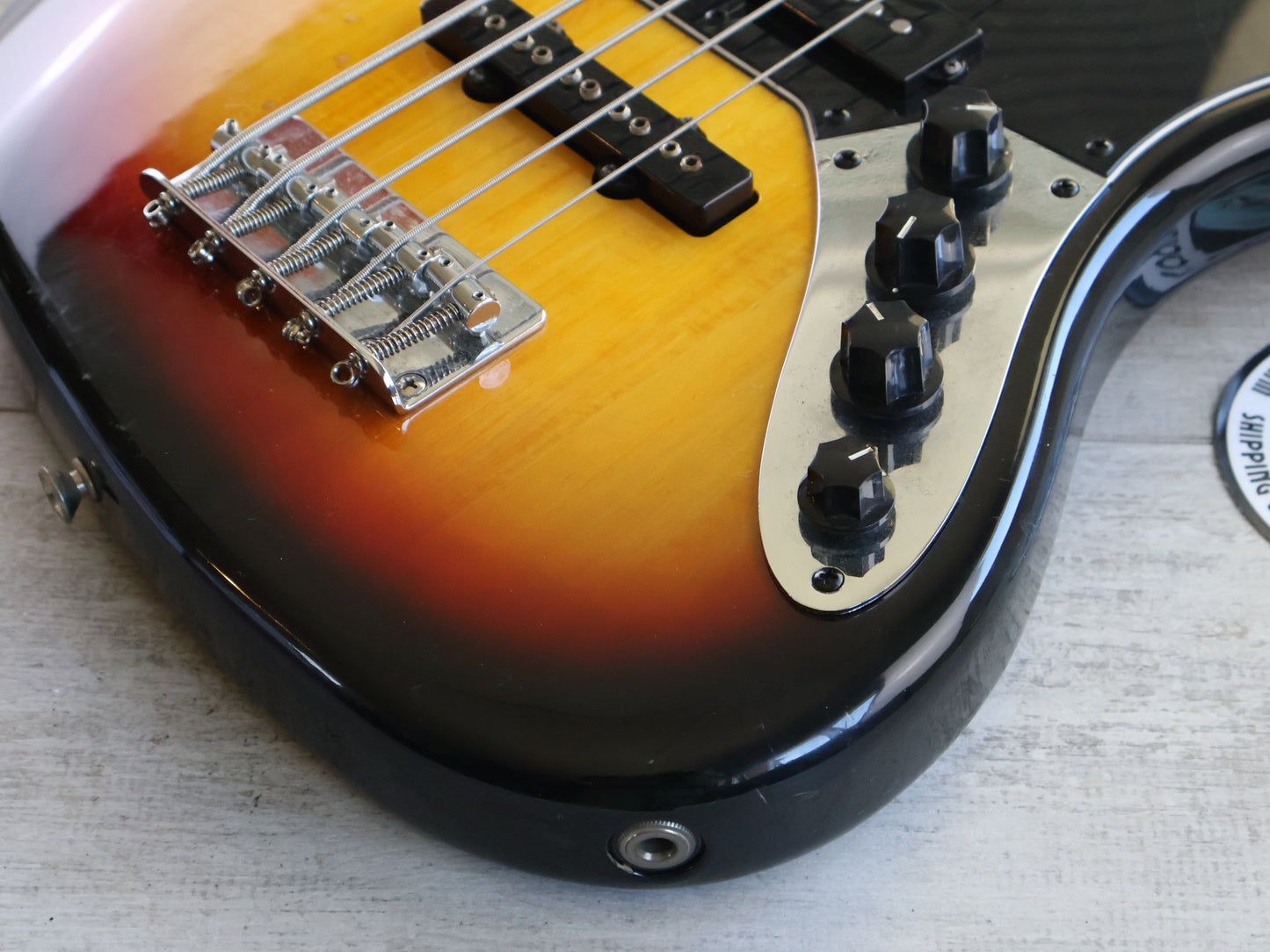 2013 Squier Vintage Modified Jaguar Bass V Special 5-String (Sunburst)