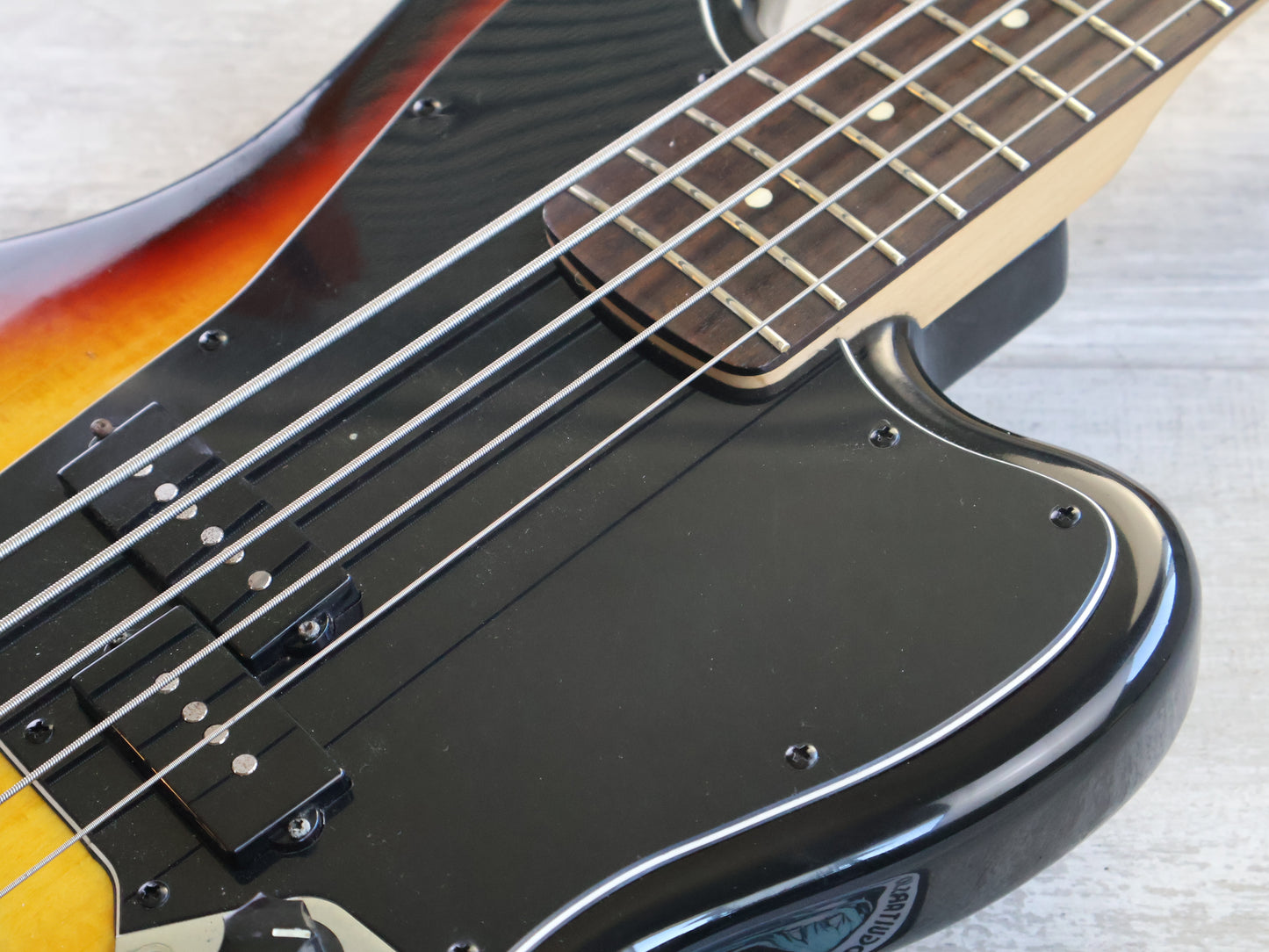 2013 Squier Vintage Modified Jaguar Bass V Special 5-String (Sunburst)