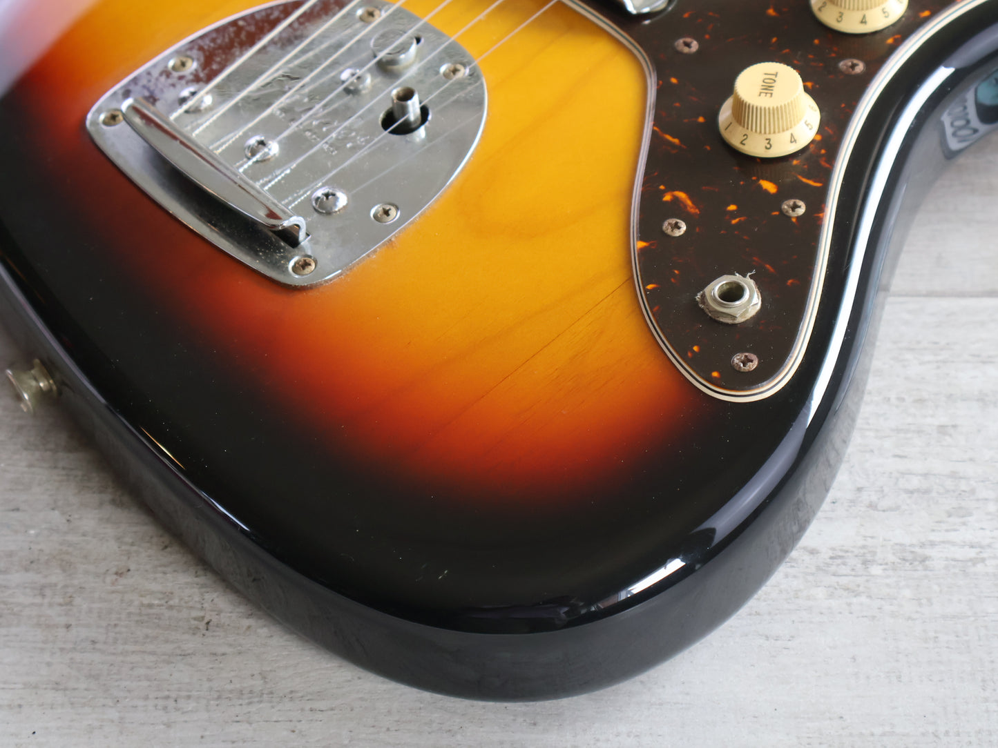 2012 Fender Japan JM66 '66 Reissue Jazzmaster (Sunburst)