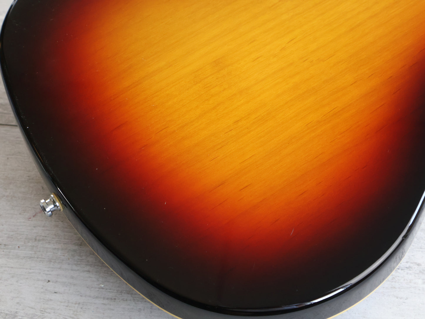 2001 Aria VM-2001 "The Ventures" 40th Anniversary Limited Edition Model (Sunburst)