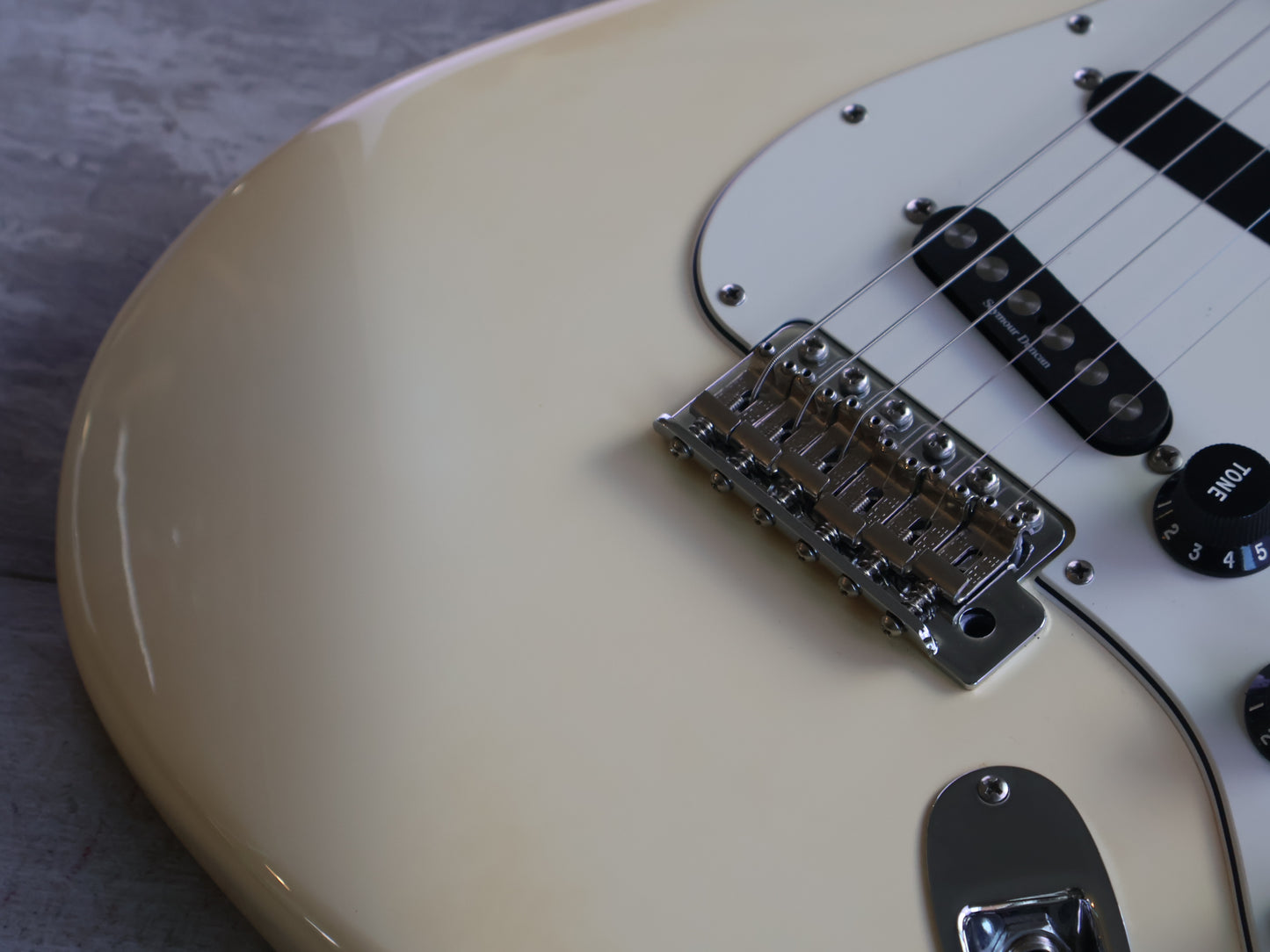 2009 Fender Ritchie Blackmore Signature Stratocaster - Scalloped (Olympic White)