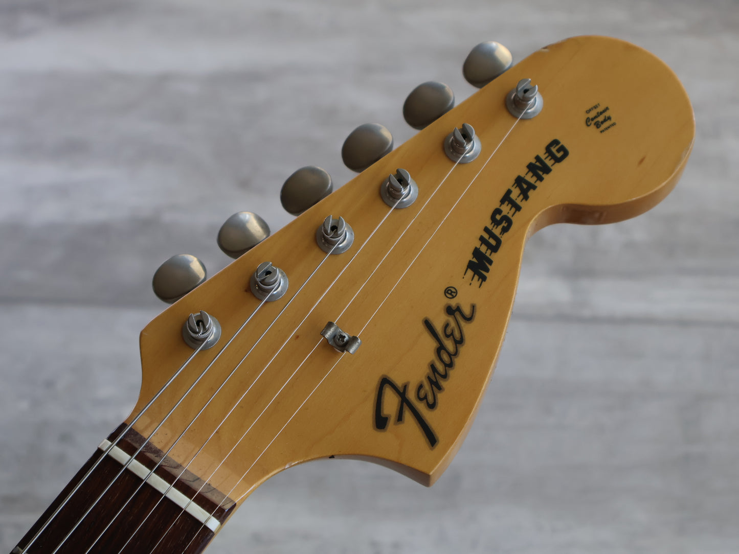 1993 Fender Japan MG69-58 '69 Reissue Mustang (Vintage White)