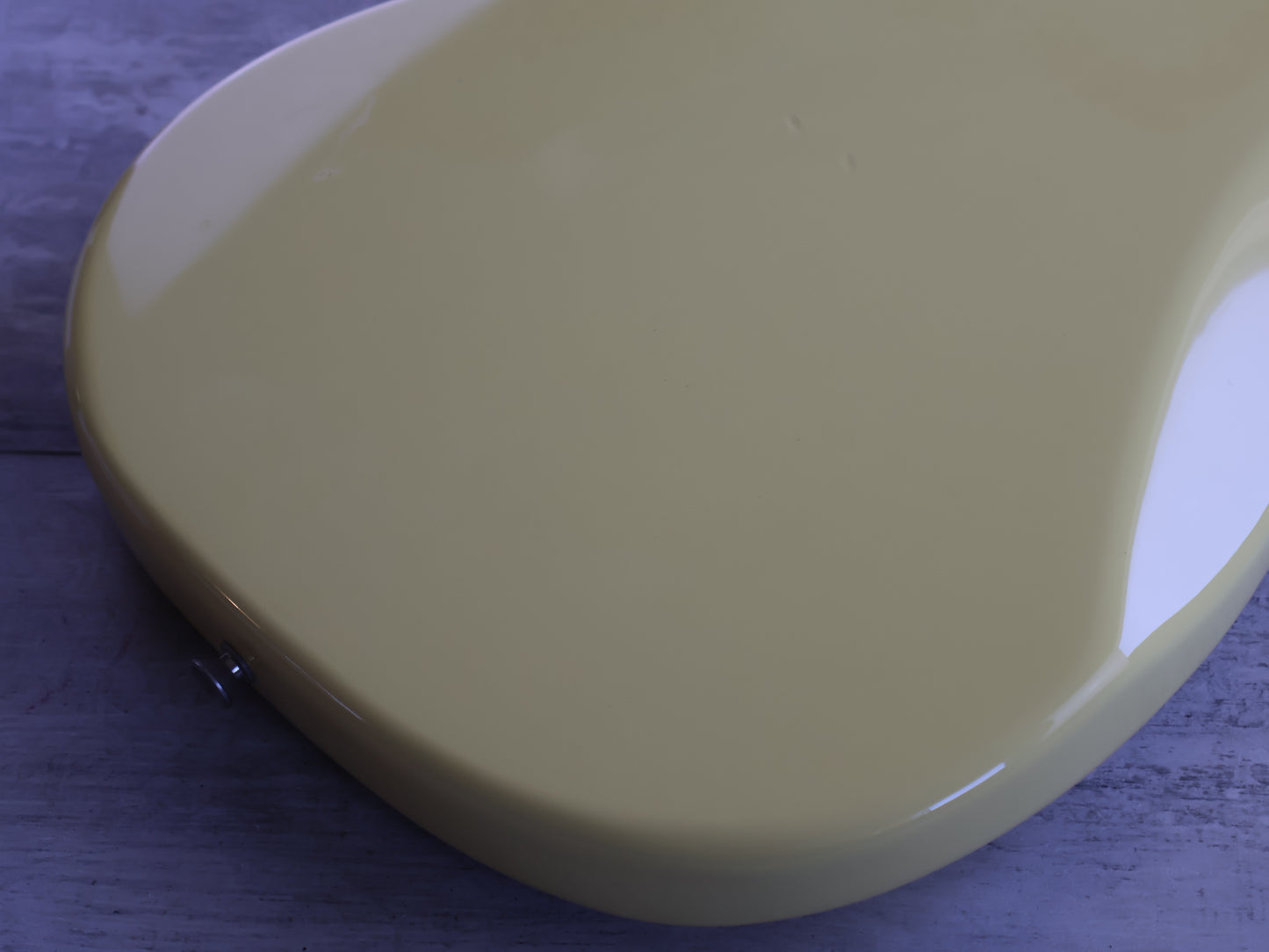 1993 Fender Japan MG69-58 '69 Reissue Mustang (Vintage White)