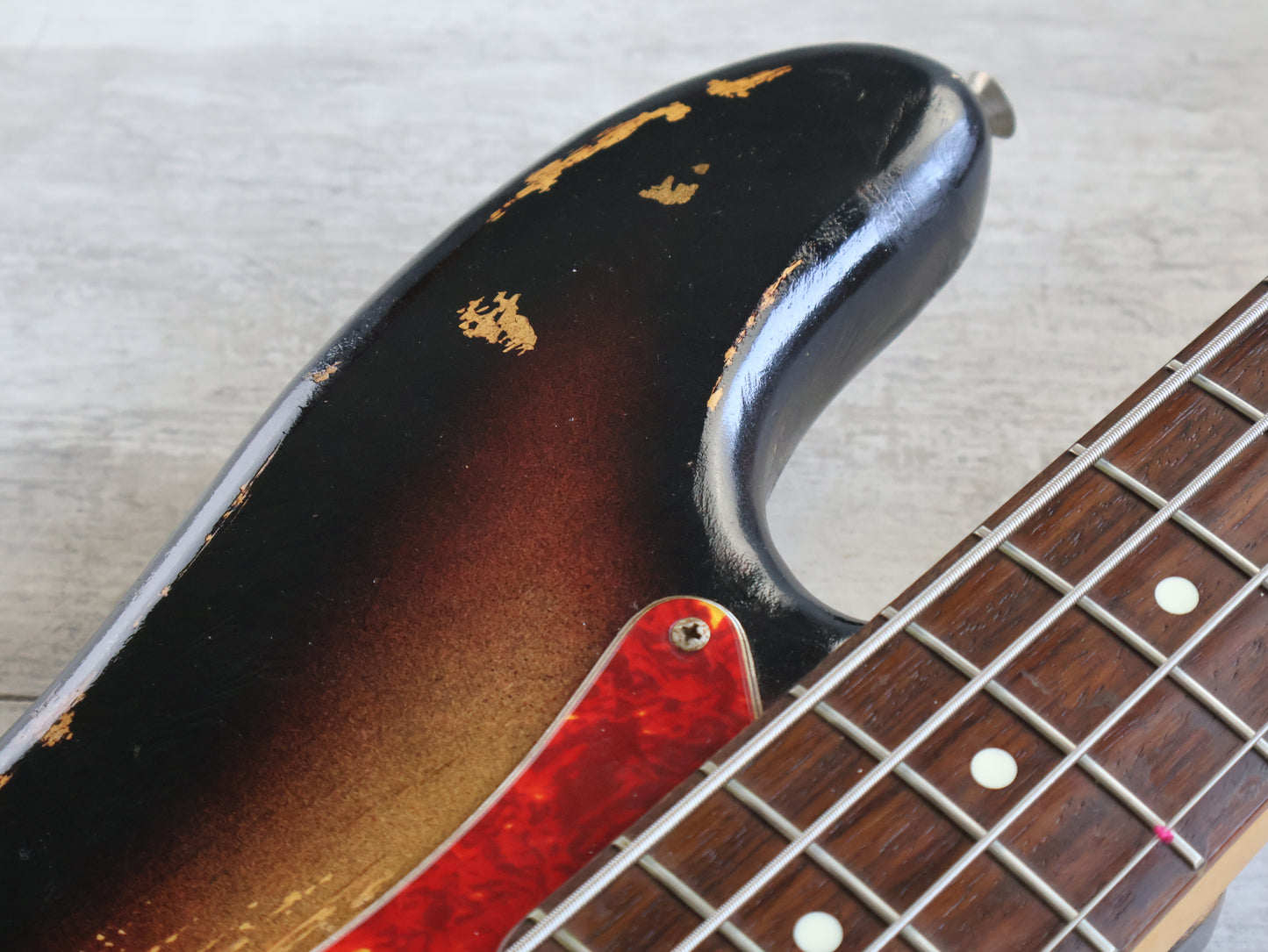 1987 Fender Japan PB62 '62 Reissue Precision Bass (Sunburst)