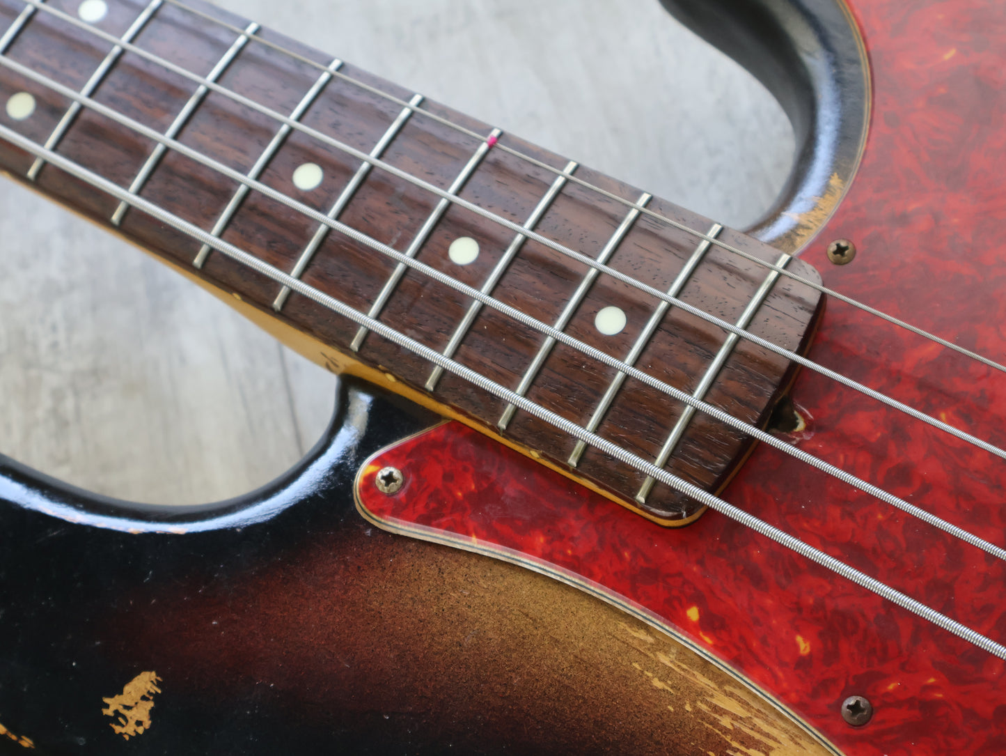 1987 Fender Japan PB62 '62 Reissue Precision Bass (Sunburst)