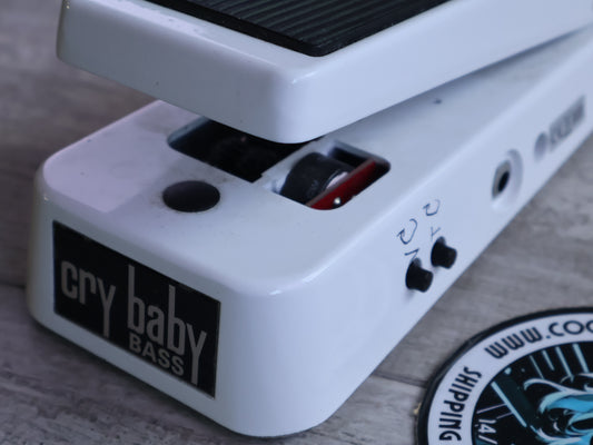 Dunlop 105Q Cry Baby Bass Wah