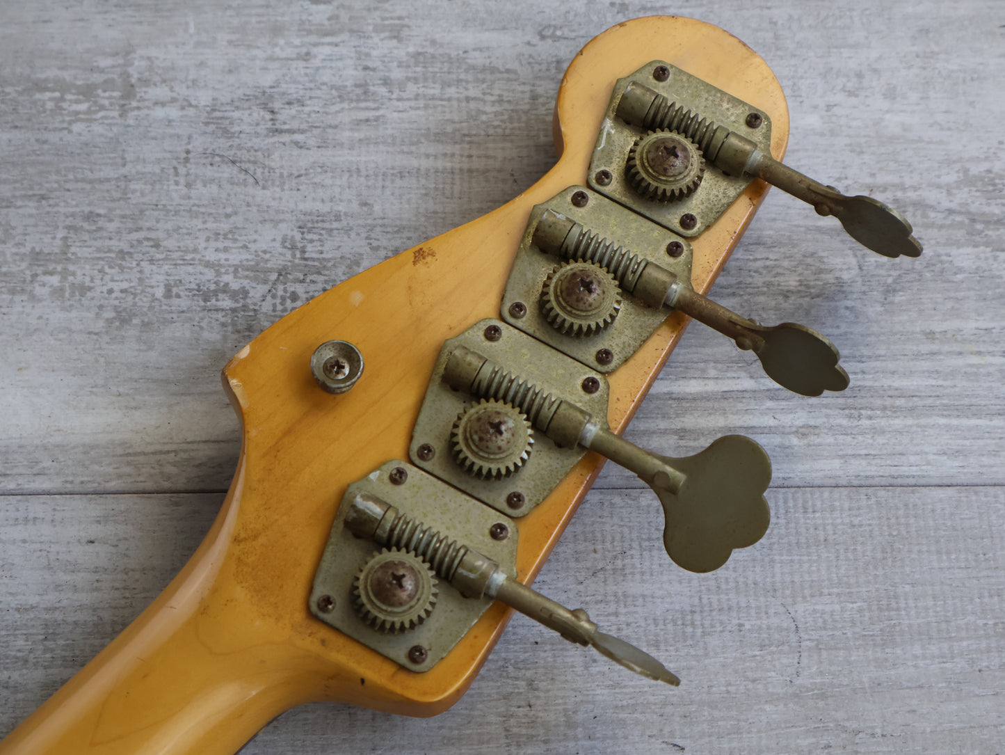 1987 Fender Japan PB62 '62 Reissue Precision Bass (Sunburst)