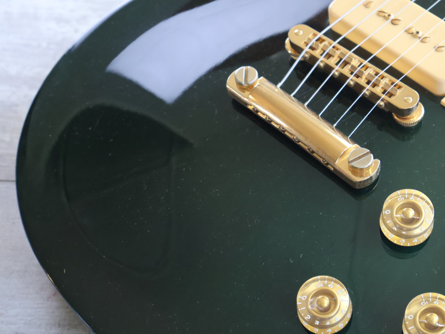 1996 Gibson USA Les Paul Studio "Gem Series" w/P90's (Emerald Green)