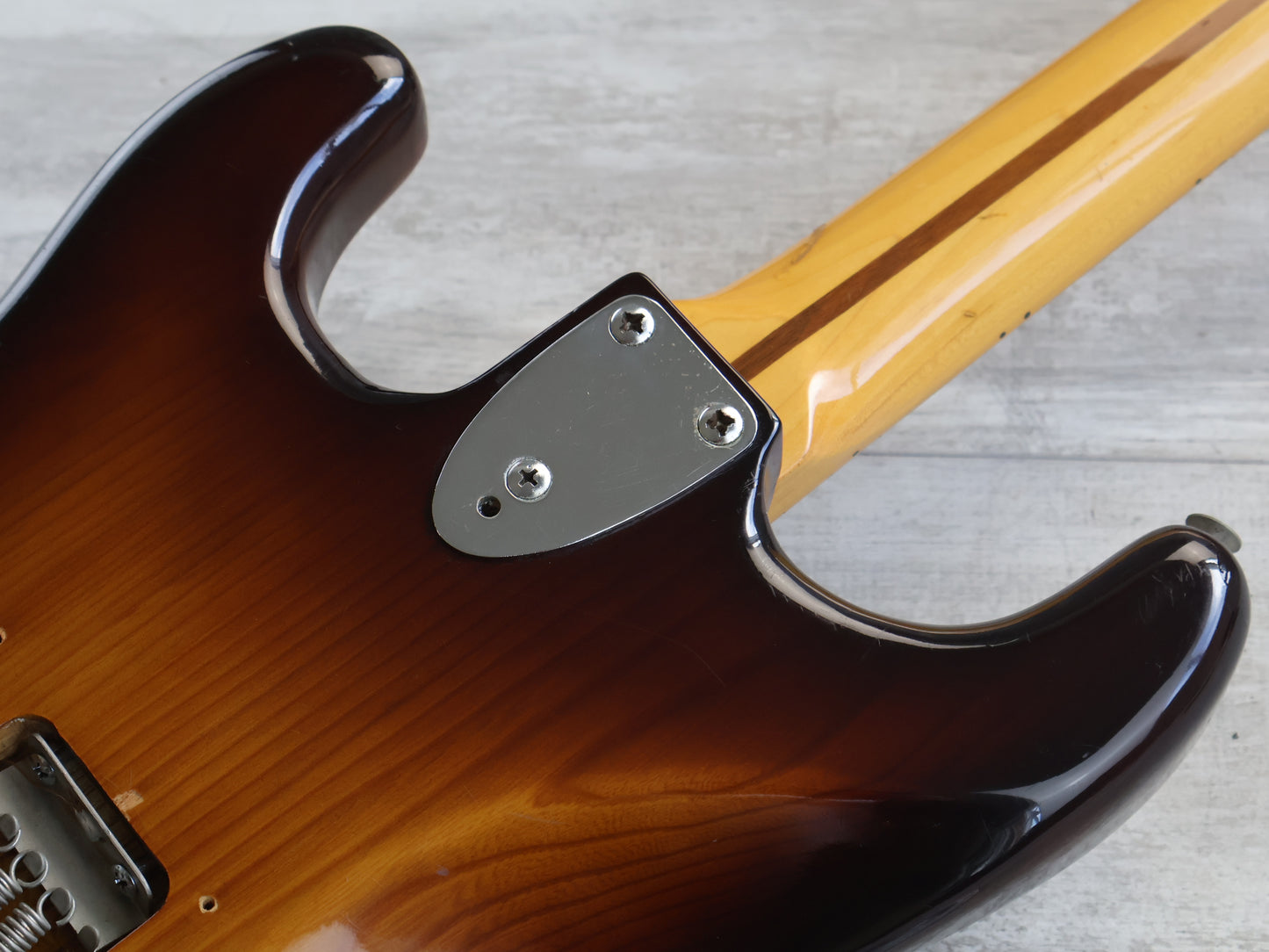 1979 Fernandes Japan FST-70 Vintage Stratocaster (Violin Sunburst)