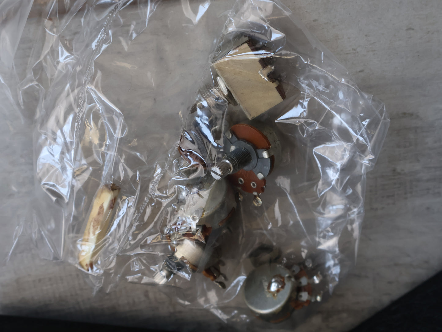 1996 Epiphone Korea Riviera Semi-Hollowbody (Cherry Red)