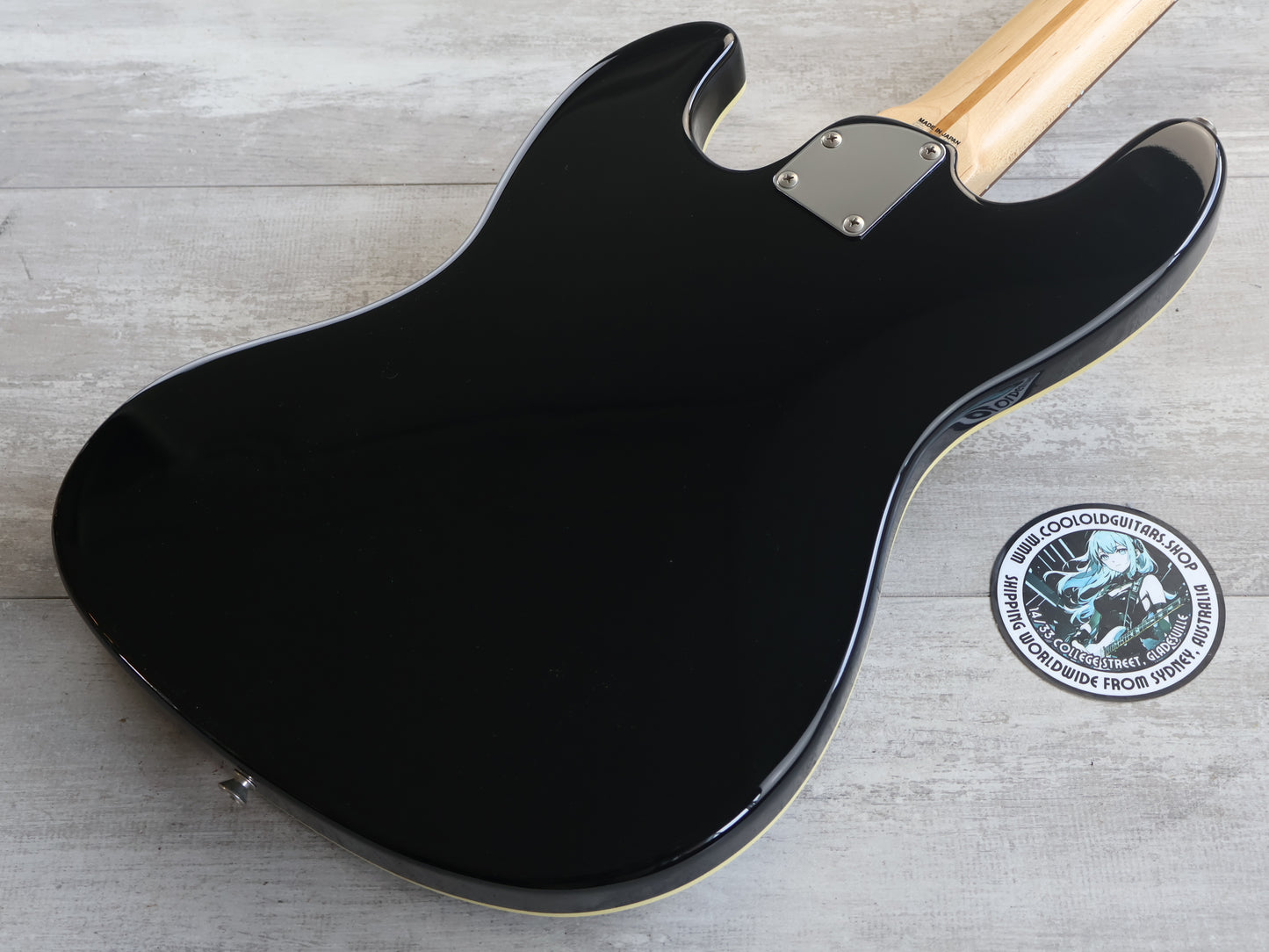 2010 Fender Japan AJB-M Medium Scale Aerodyne Jazz Bass (Black)