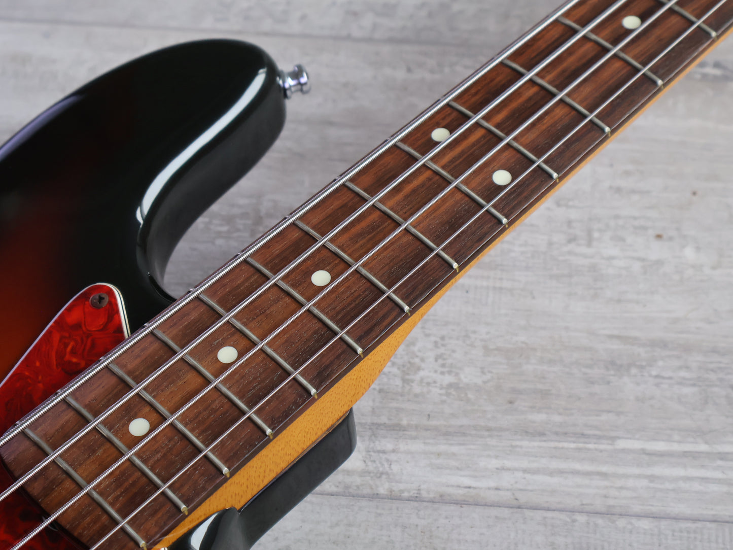 1995 Fender Japan JB62 '62 Reissue Jazz Bass (Sunburst)