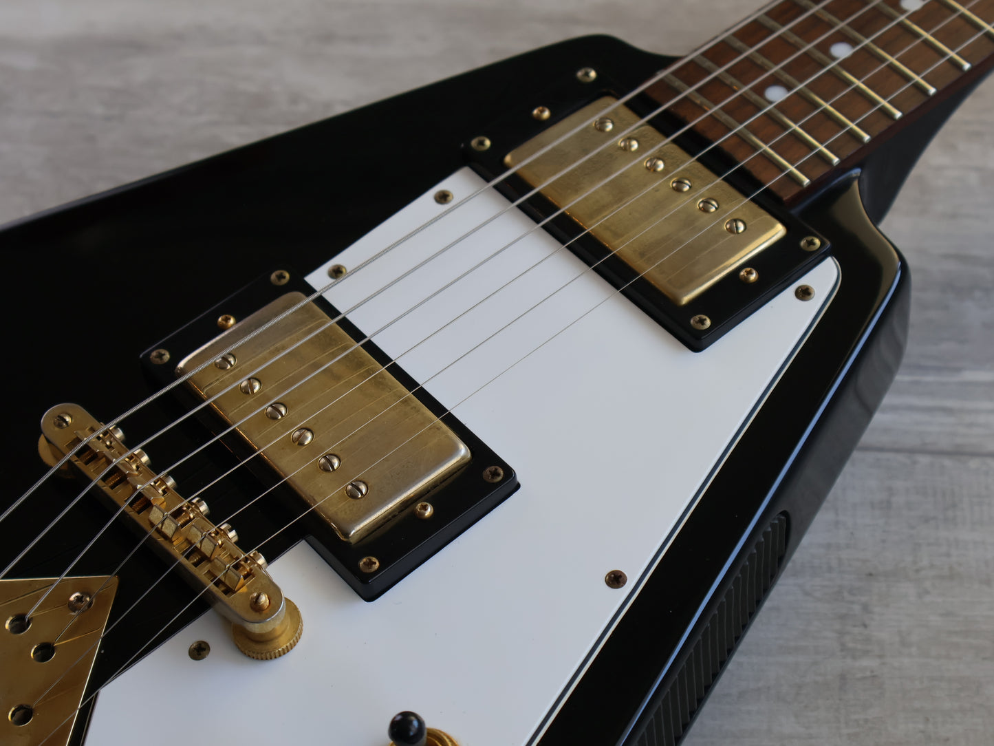 2005 Epiphone Korea '58 "Korina" Reissue Flying V (Black)