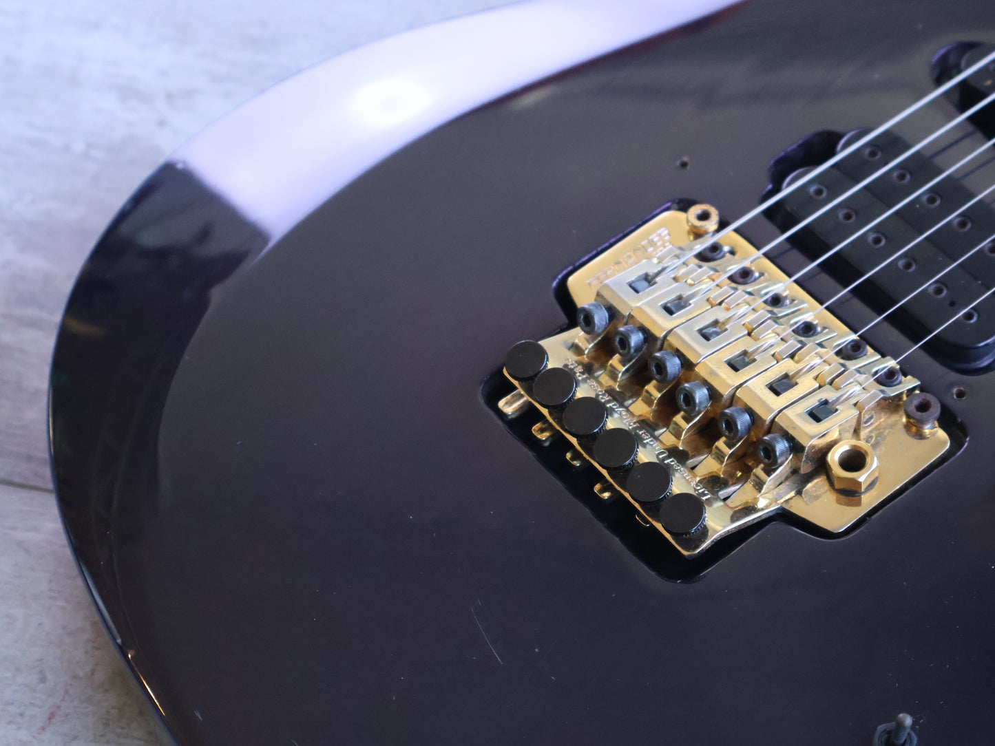 1995 Fernandes APG-85S Dragonfly w/Sustainer (Purple)