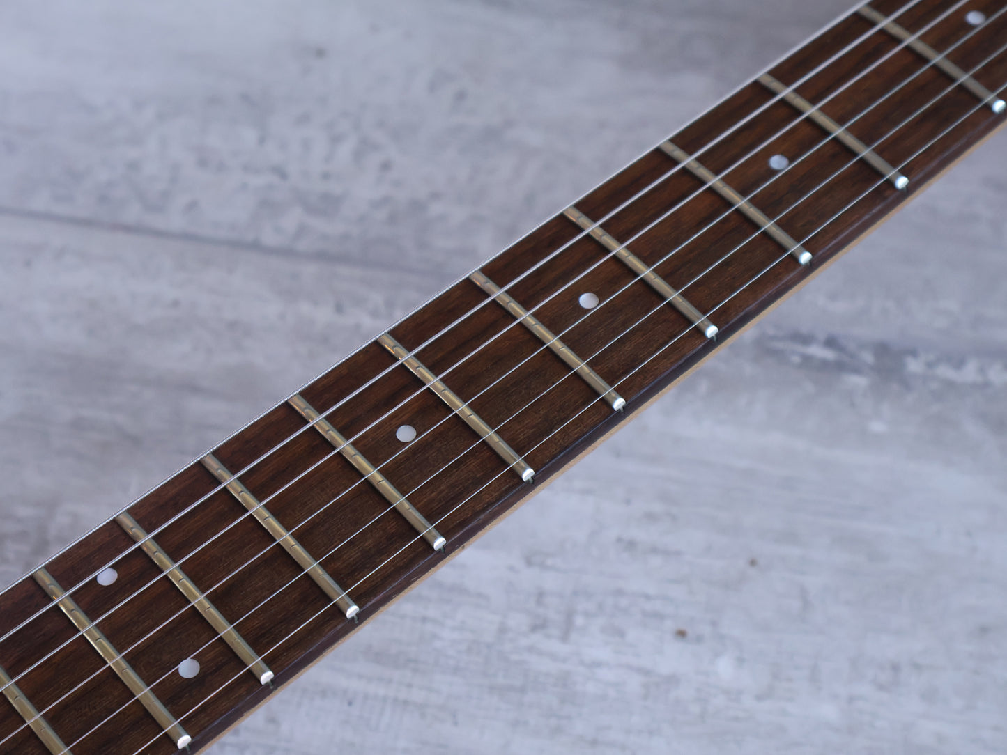 1995 Fernandes APG-85S Dragonfly w/Sustainer (Purple)