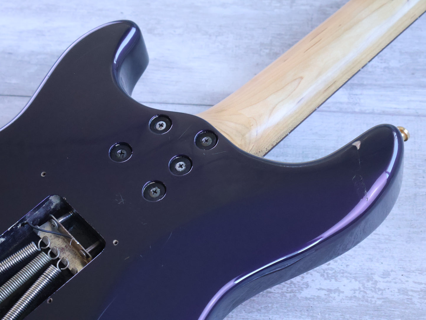 1995 Fernandes APG-85S Dragonfly w/Sustainer (Purple)