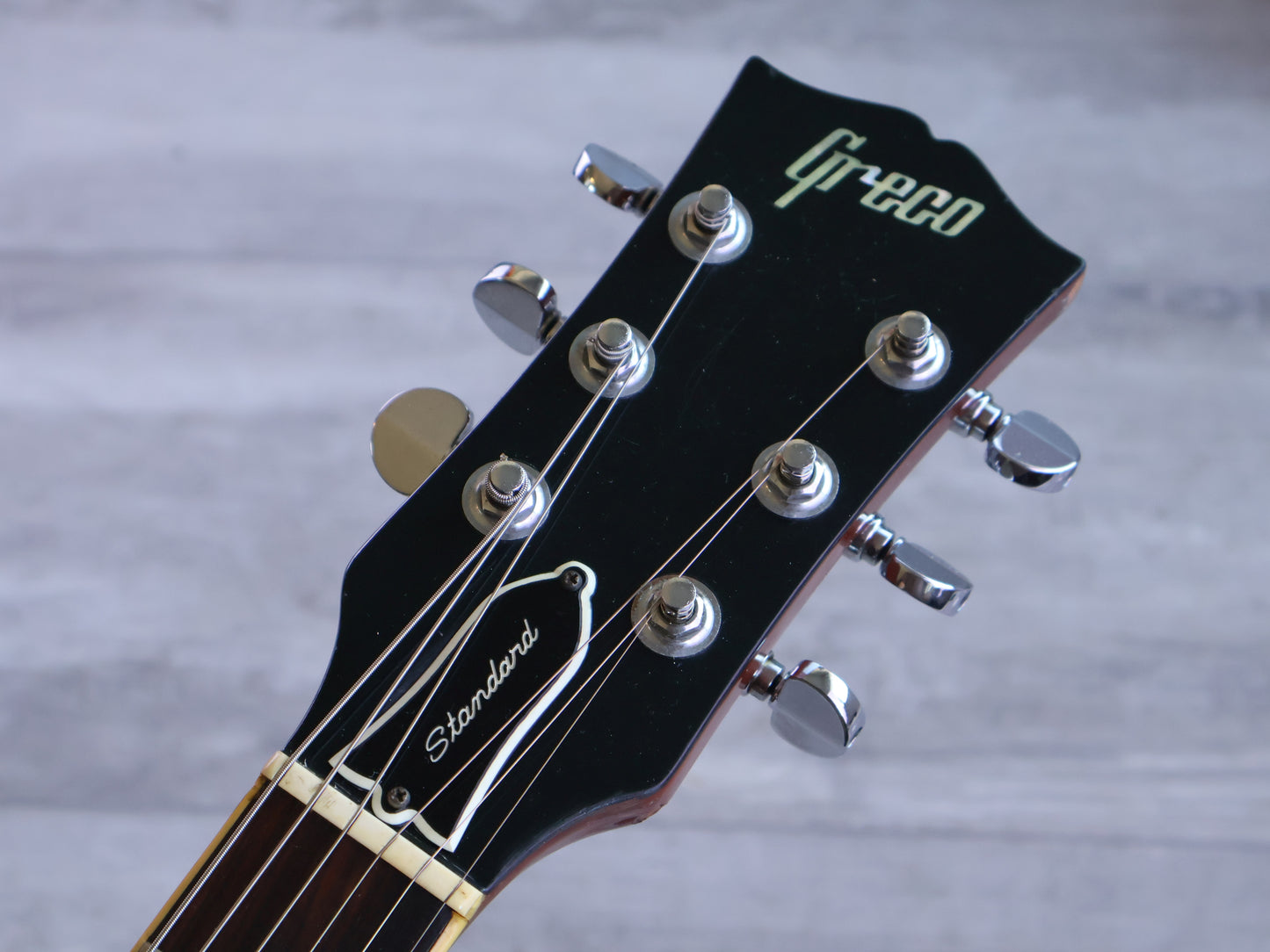 1977 Greco Japan EG-700 Les Paul Standard (Brown Sunburst)