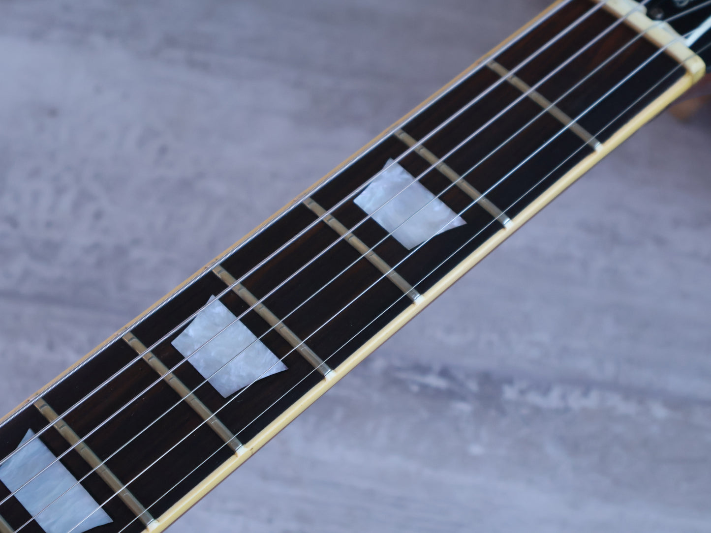 1977 Greco Japan EG-700 Les Paul Standard (Brown Sunburst)