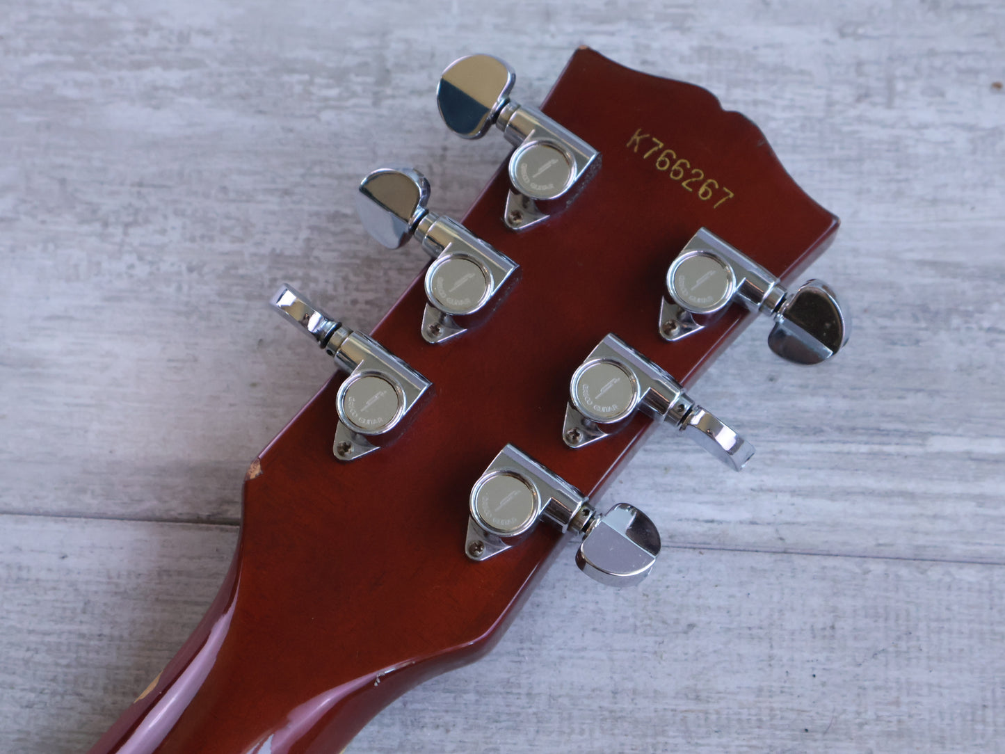 1977 Greco Japan EG-700 Les Paul Standard (Brown Sunburst)