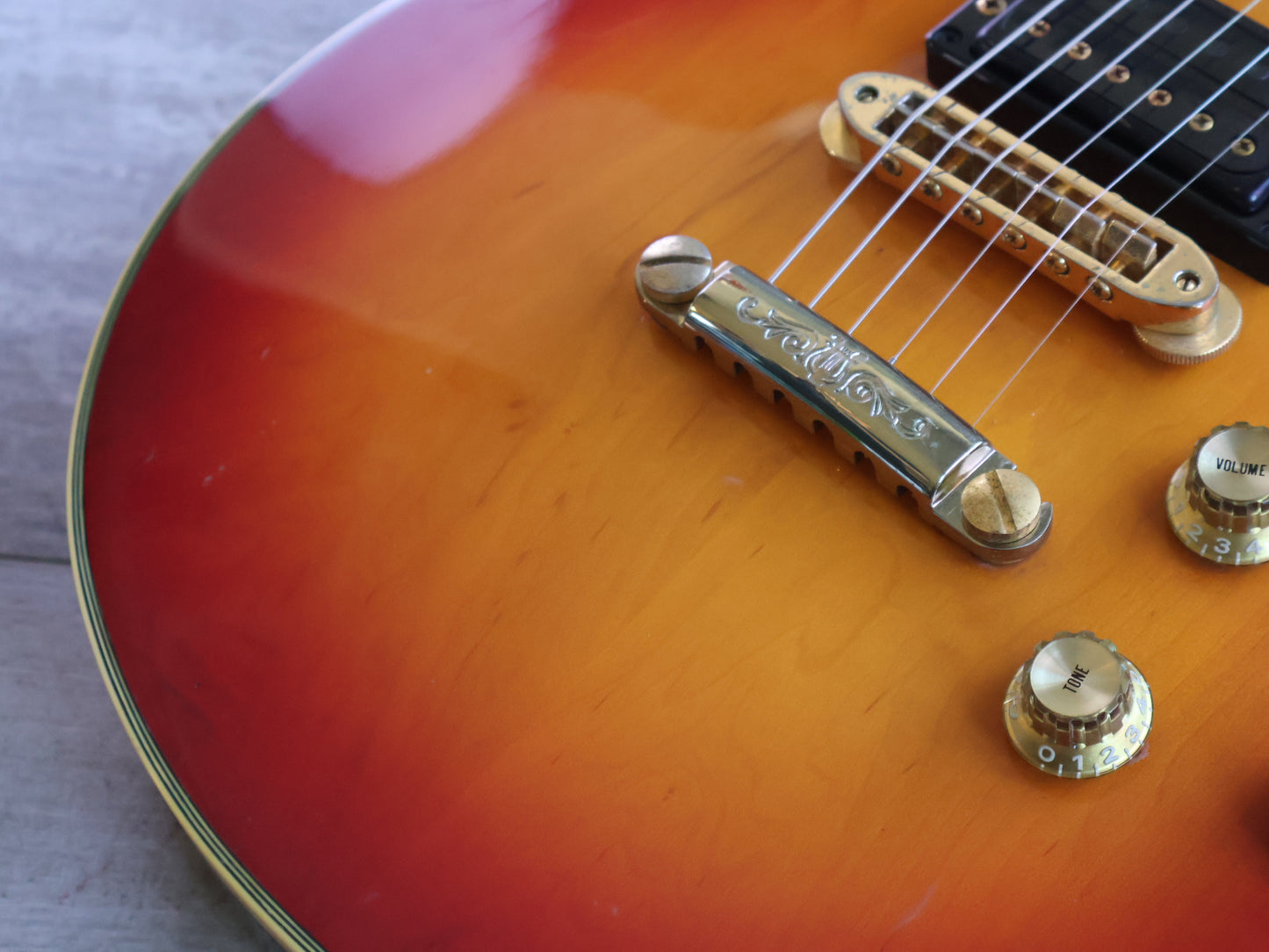 1981 Yamaha Japan SG-1000 Double Cutaway (Cherry Sunburst)