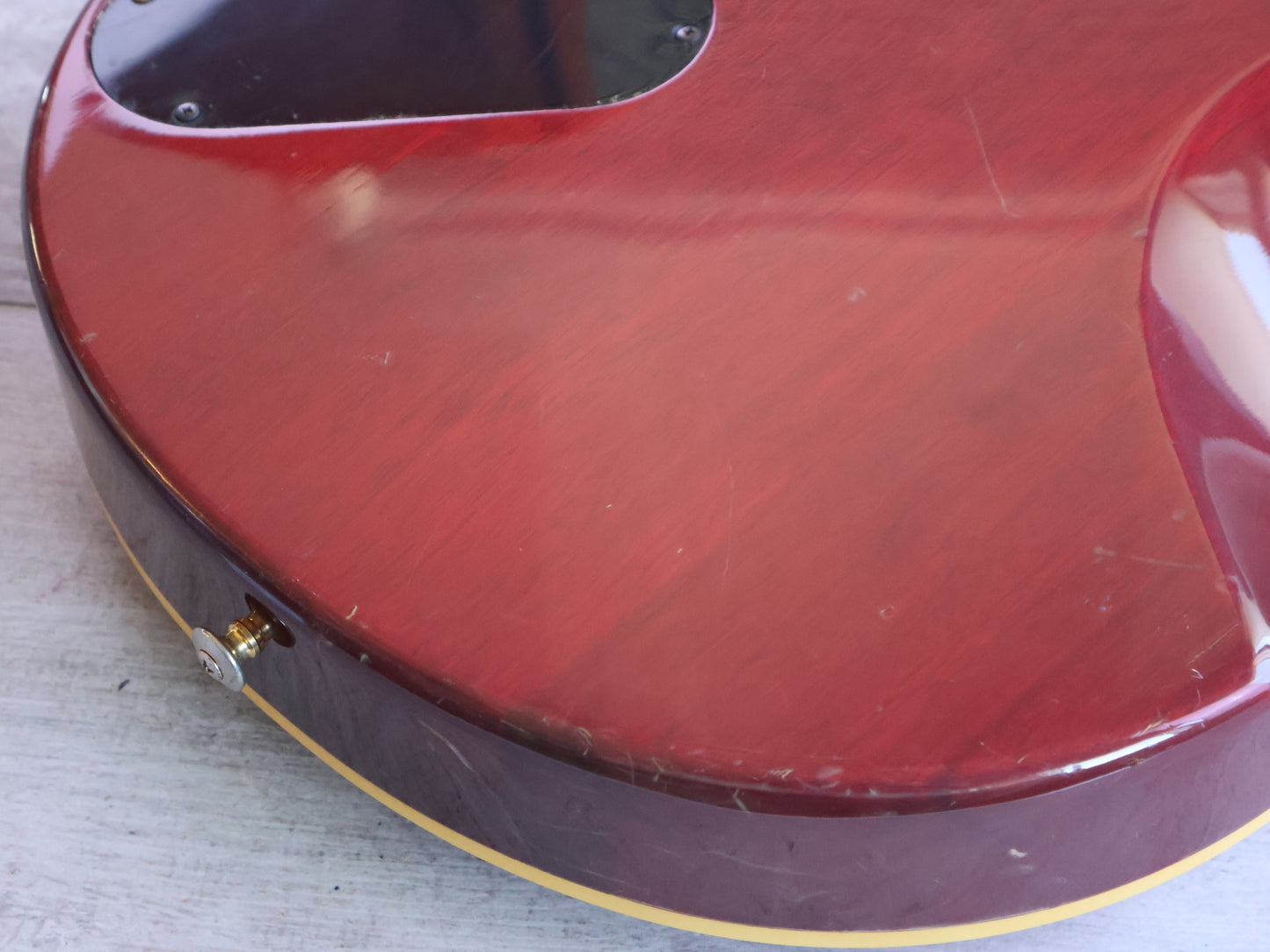 1981 Yamaha Japan SG-1000 Double Cutaway (Cherry Sunburst)