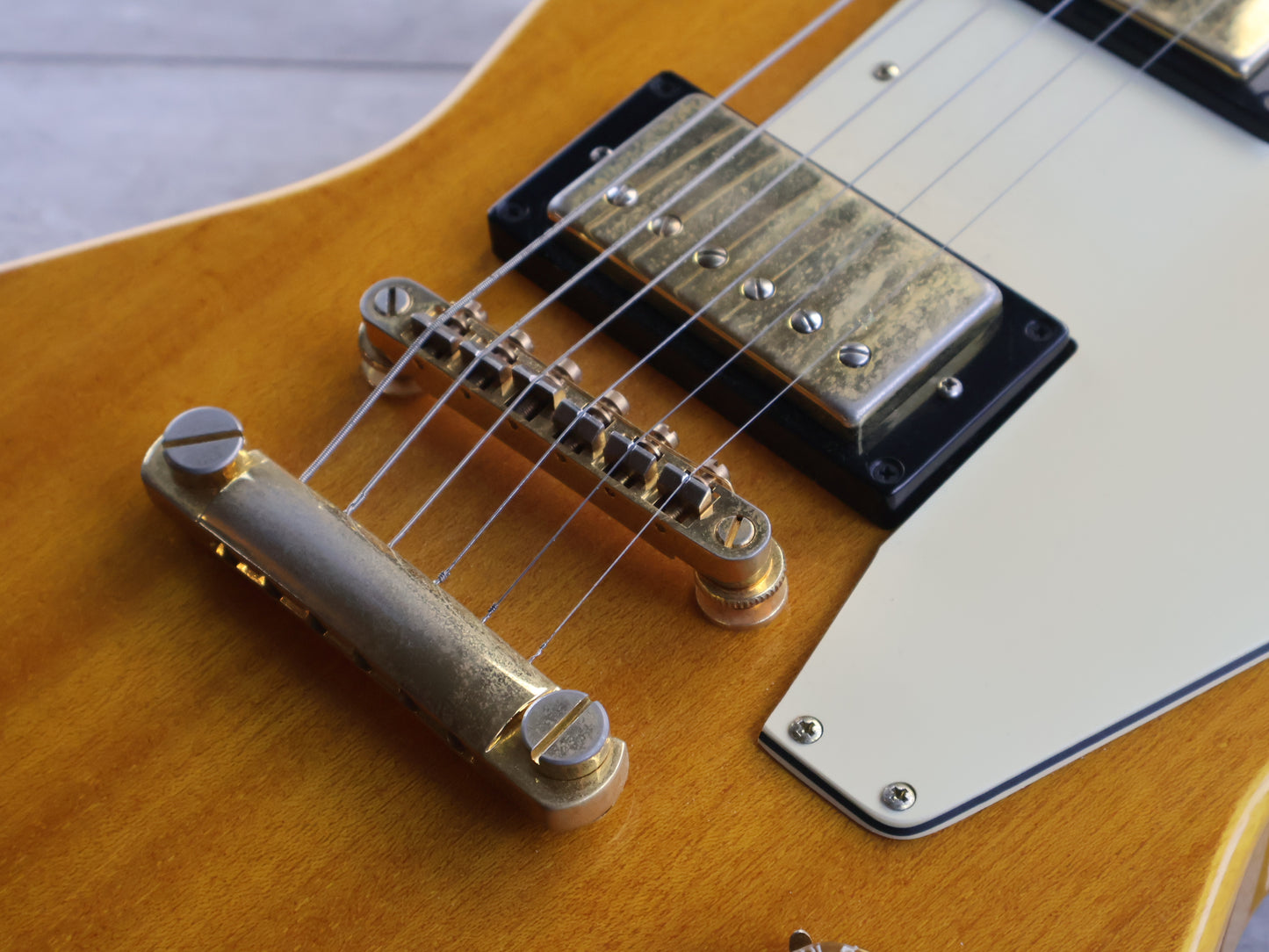2009 Epiphone '58 1958 Reissue Korina Explorer (Aged Natural)