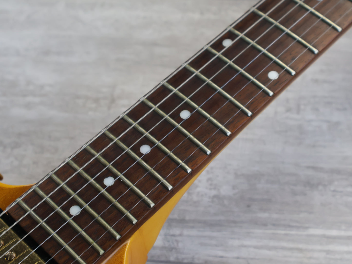 2009 Epiphone '58 1958 Reissue Korina Explorer (Aged Natural)