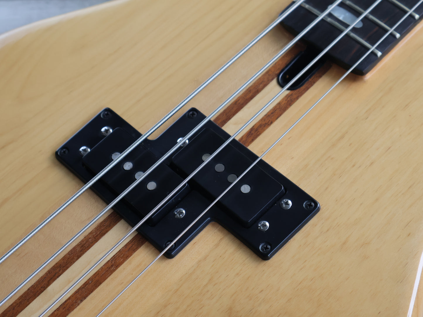 1979 Yamaha Japan BB1200 "Broadbass 1200" Neckthrough Bass (Natural)